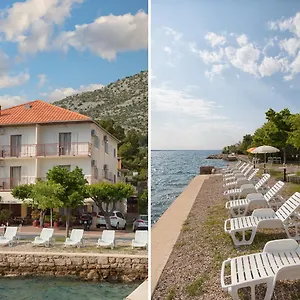 Bed & Breakfast Pansion Andelko, Starigrad Paklenica